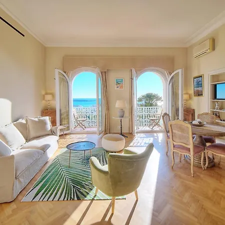 Luxury - Superb Sea View Apartment *